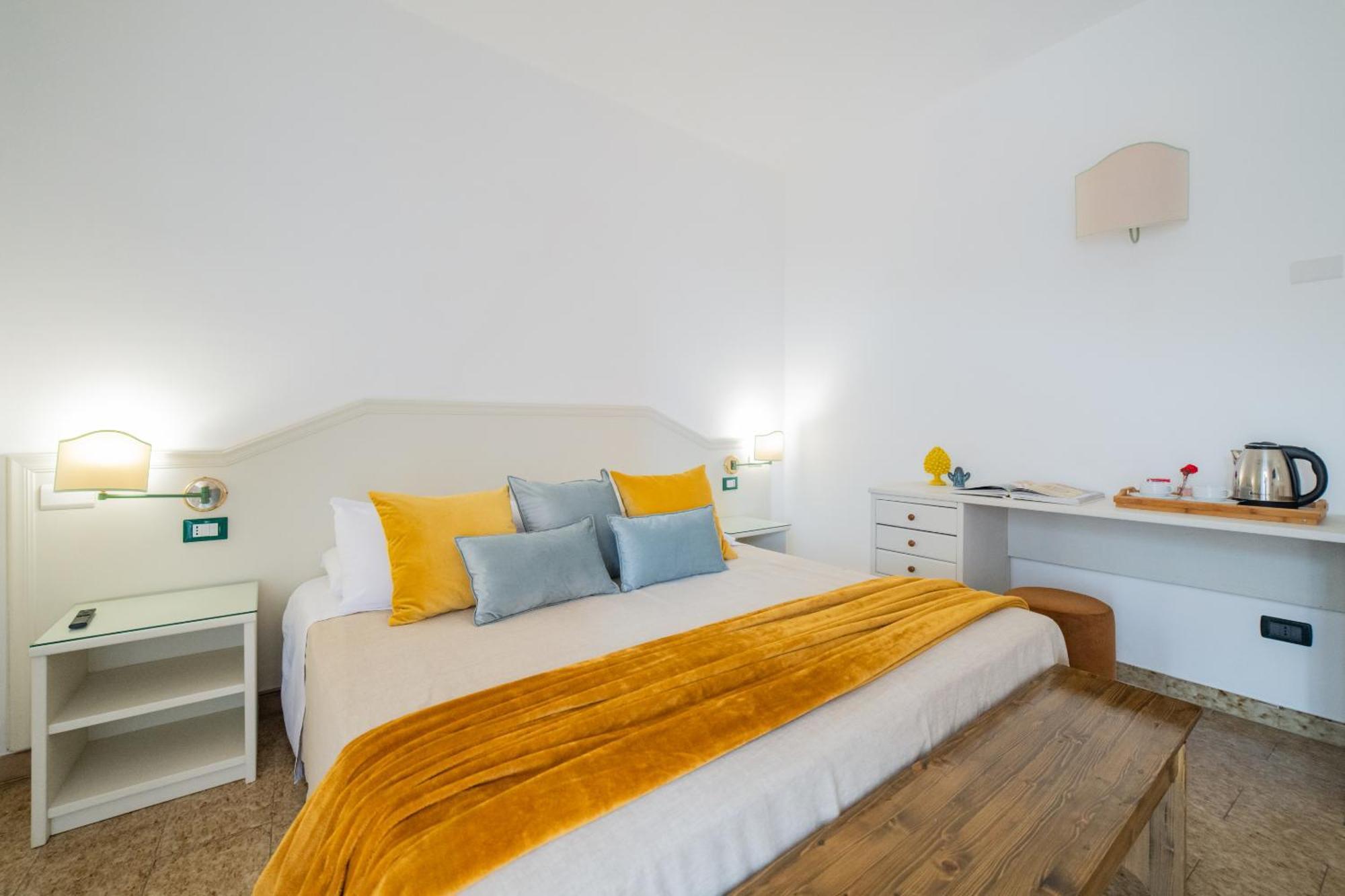 Casa Pertosa Bed & Breakfast ตาออร์มินา ภายนอก รูปภาพ